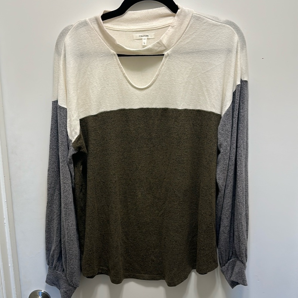 Maurices Color block Long Sleeve Shirt Size L